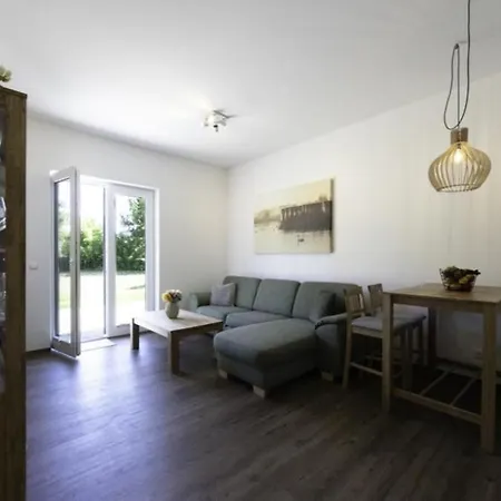 Dom wakacyjny Hafen 12-1 Wunderschoenen Ferienwohnung An Der Mecklenburgischen Seenplatte Röbel